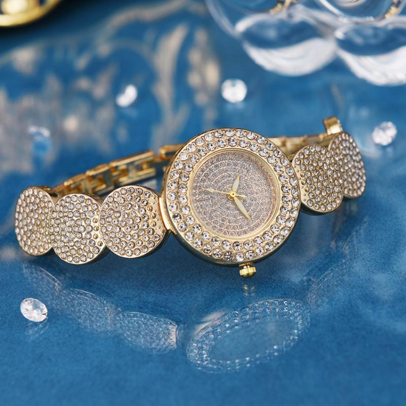 Women's Steel Belt Luxury Quartz Watch Ladies Wristwatch