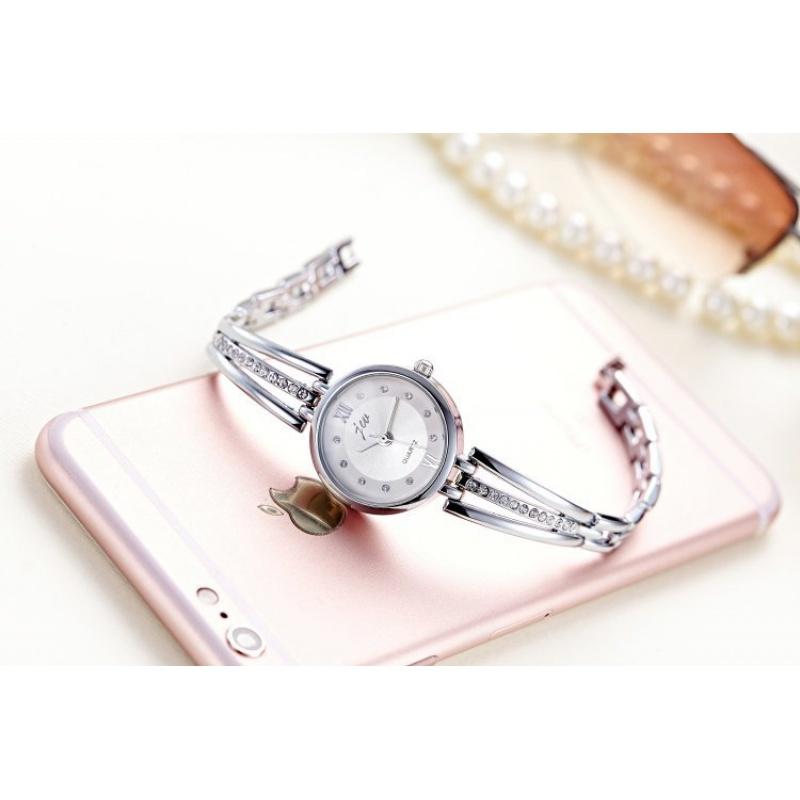 Women's Watch Small Round Steel Belt Student Fashion Watches