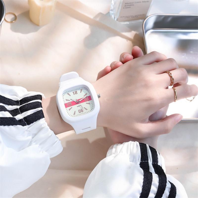 Unisex Fashion Watches Square Silicon Quartz Wristwatches Sport Clock