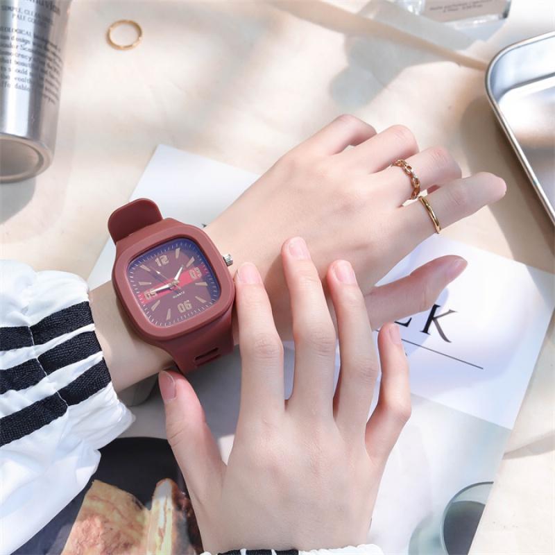 Unisex Fashion Watches Square Silicon Quartz Wristwatches Sport Clock