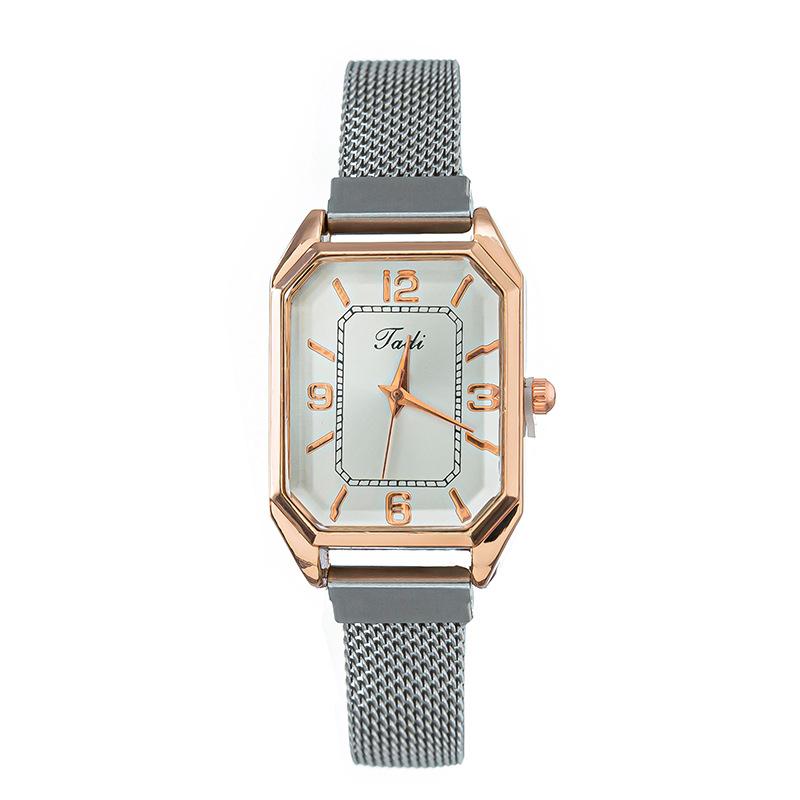 New Women's Watch Rectangular Magnet Mesh Strap Student Watch Casual Quartz Watch