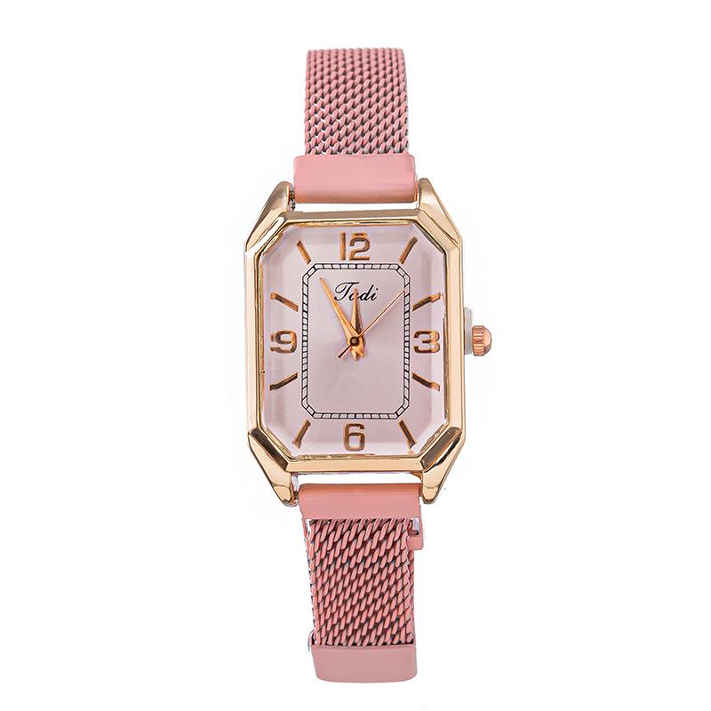 New Women's Watch Rectangular Magnet Mesh Strap Student Watch Casual Quartz Watch