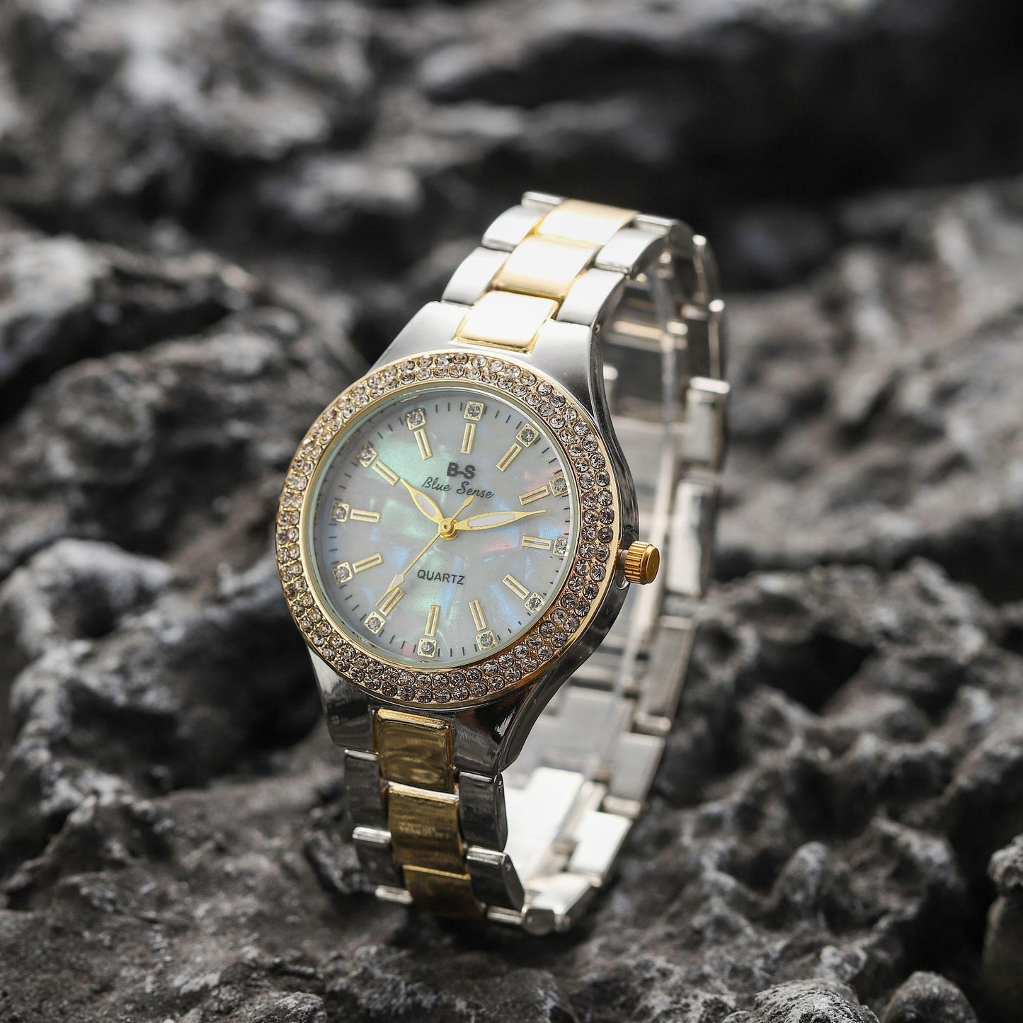 Women Watches  Analog Quartz Watches