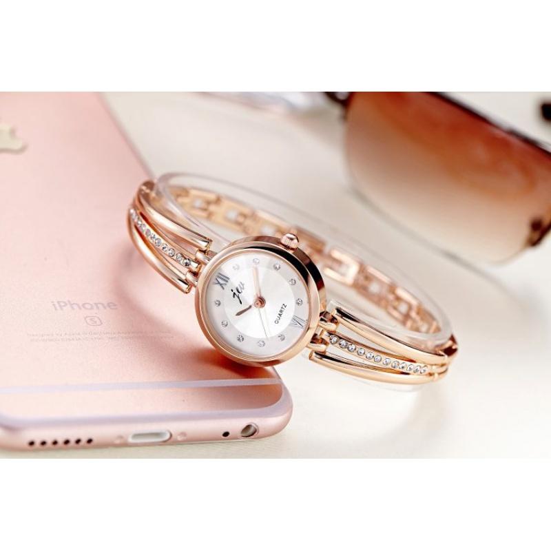 Women's Watch Small Round Steel Belt Student Fashion Watches