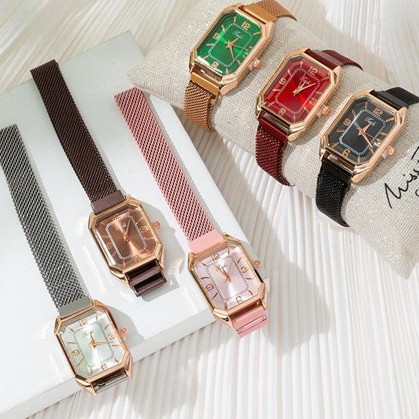 New Women's Watch Rectangular Magnet Mesh Strap Student Watch Casual Quartz Watch